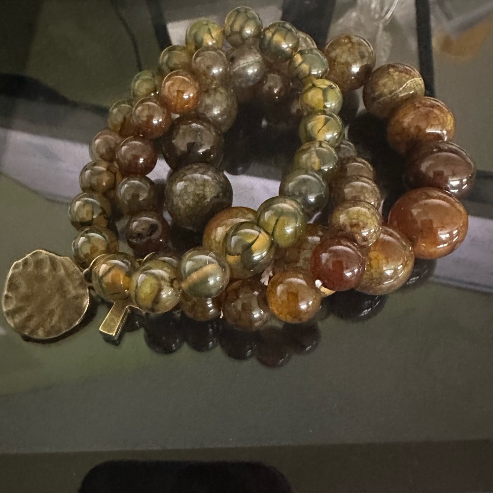 Cat eyes beads